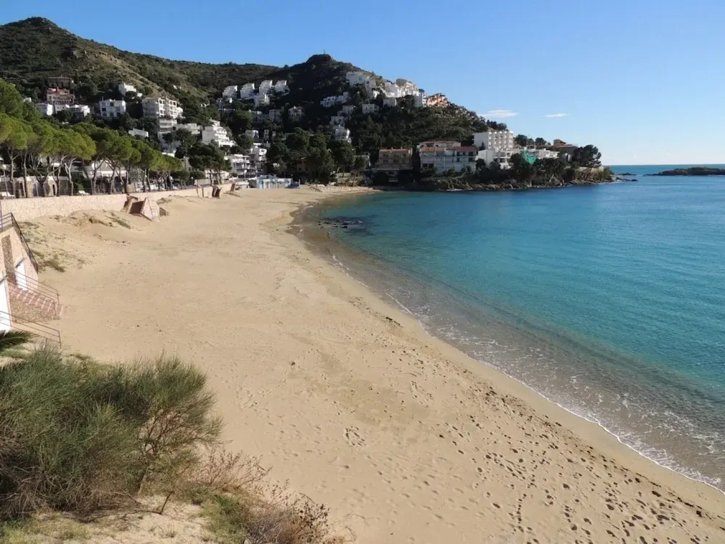 Duplex Apartment in Palau-saverdera