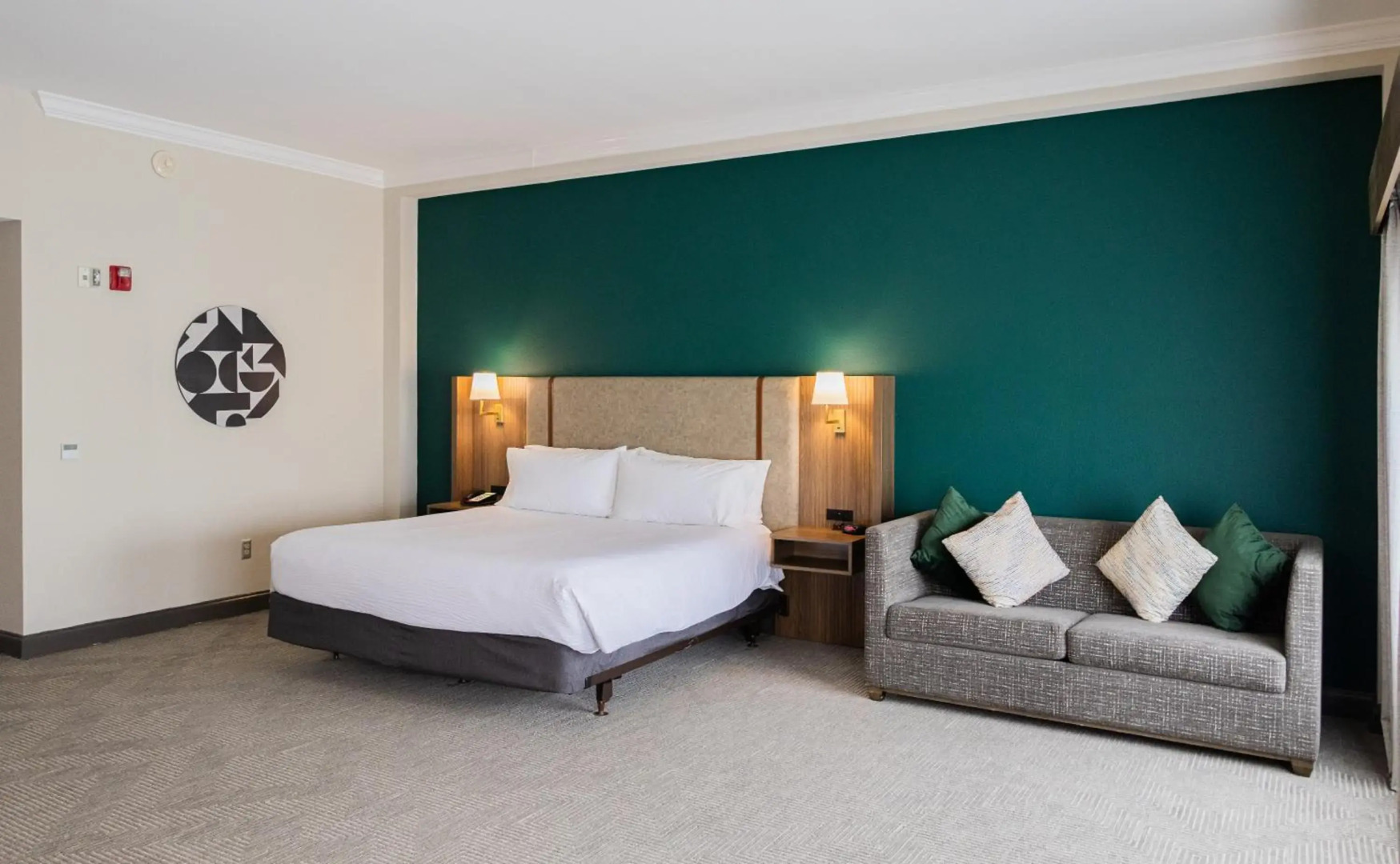 Holiday Inn Macon North by IHG