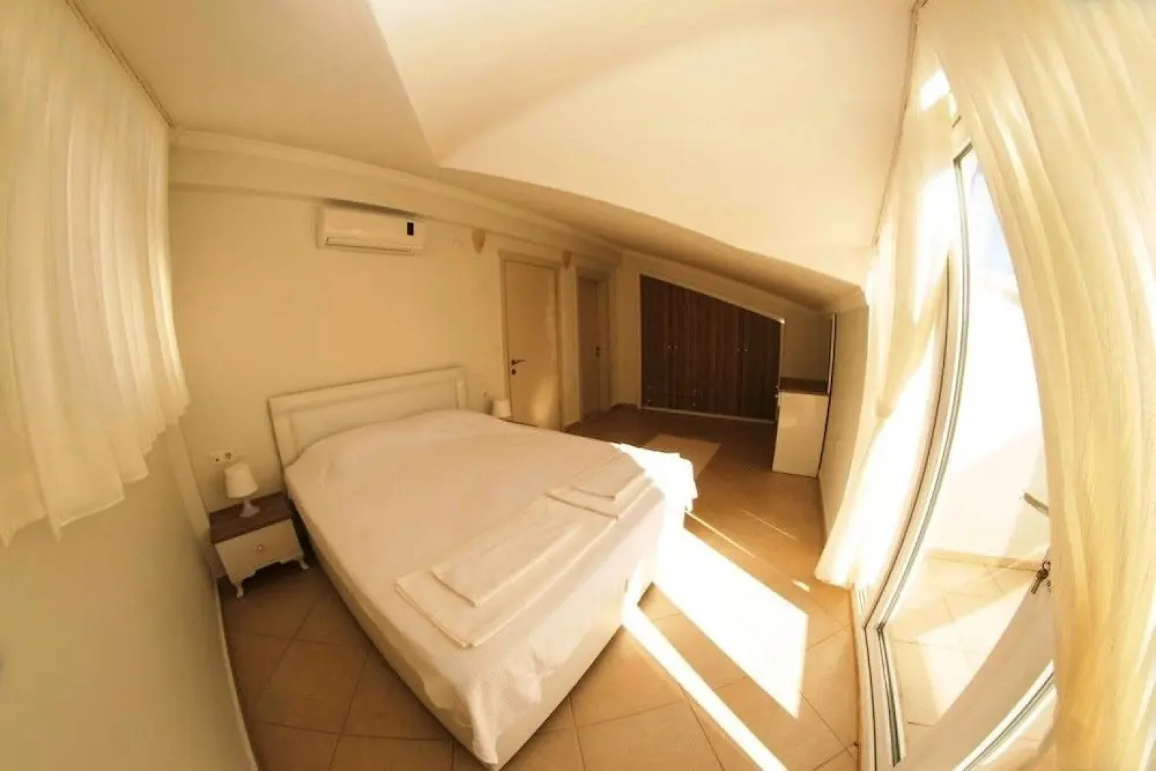 Serenity Apartments 3 by Villamnet