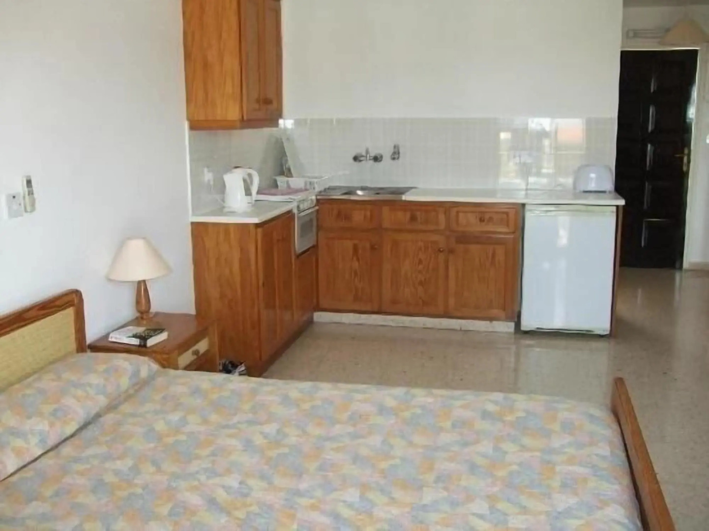 Tavros Hotel Apartments