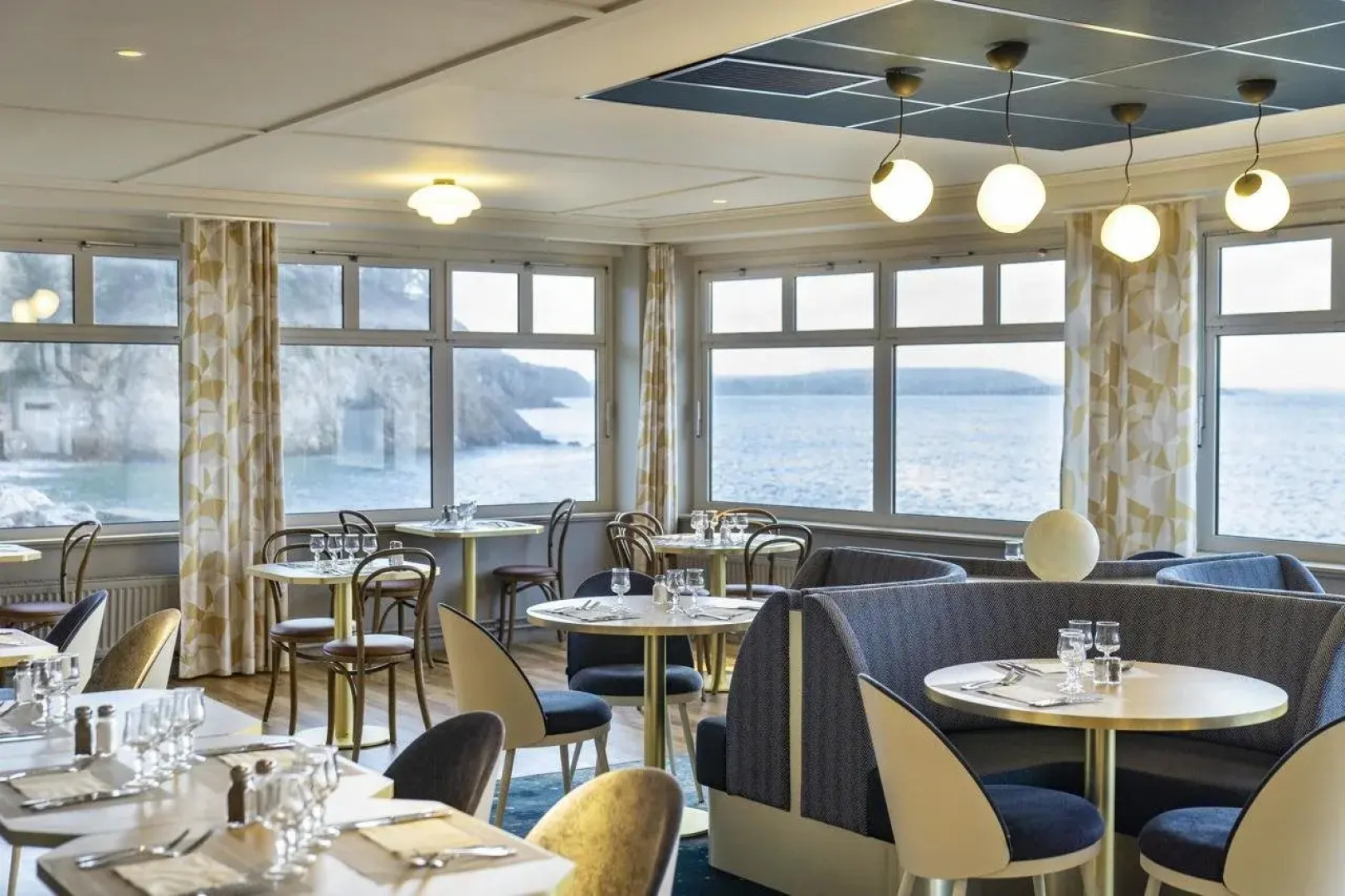 Hôtel Morgat Le Grand Hôtel De La Mer