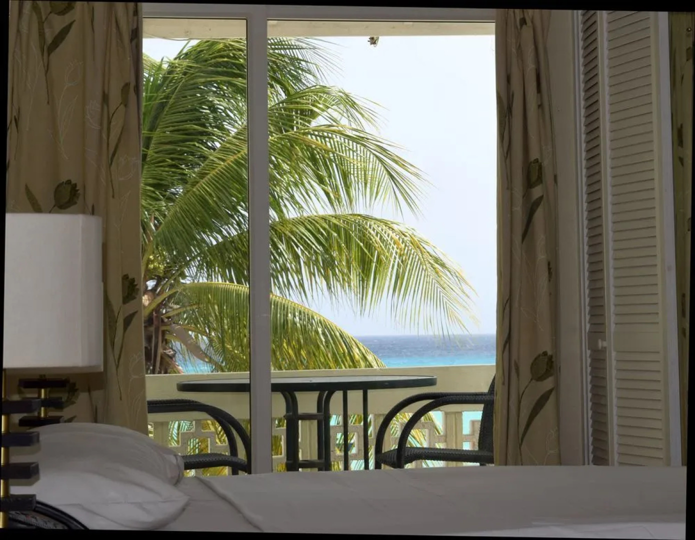 Chateau Blanc Apartments on Sea