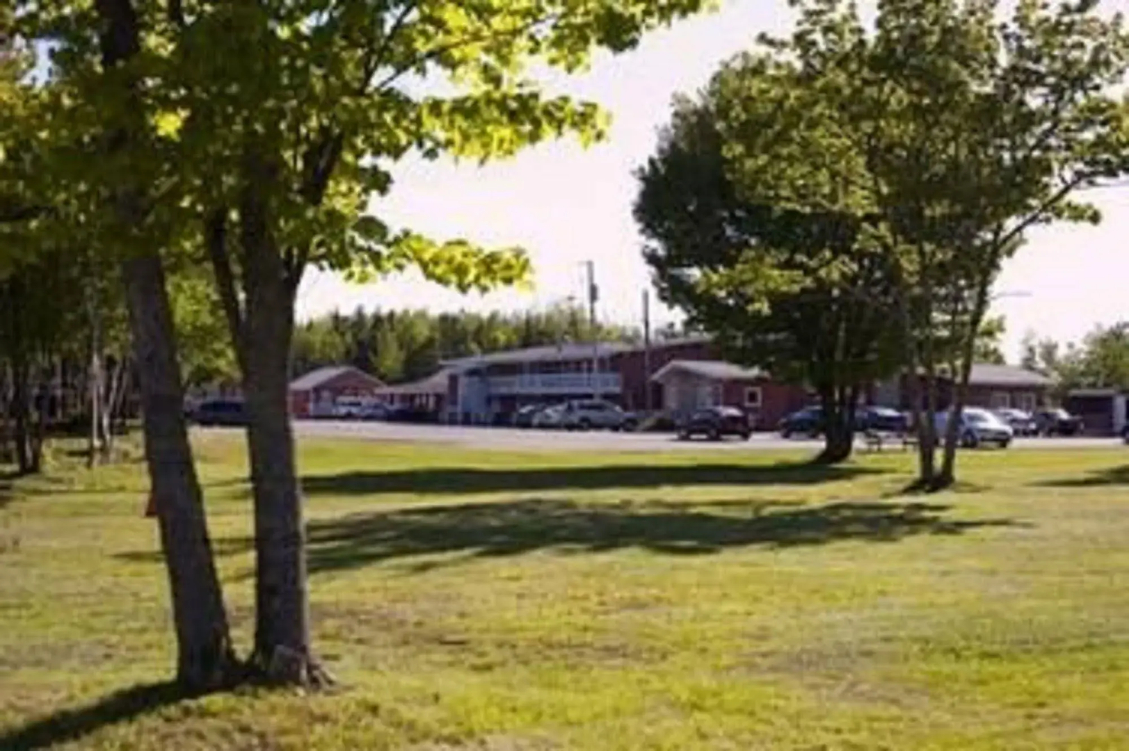 The Clansman Motel