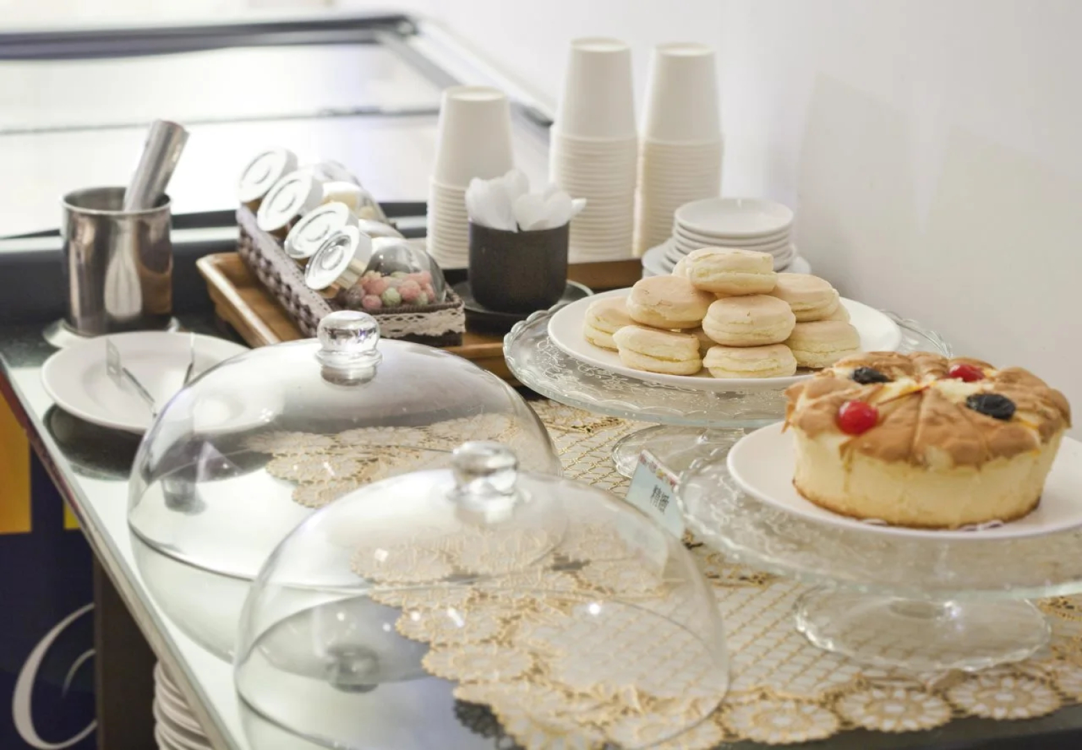 Just Enjoy Business Hotel