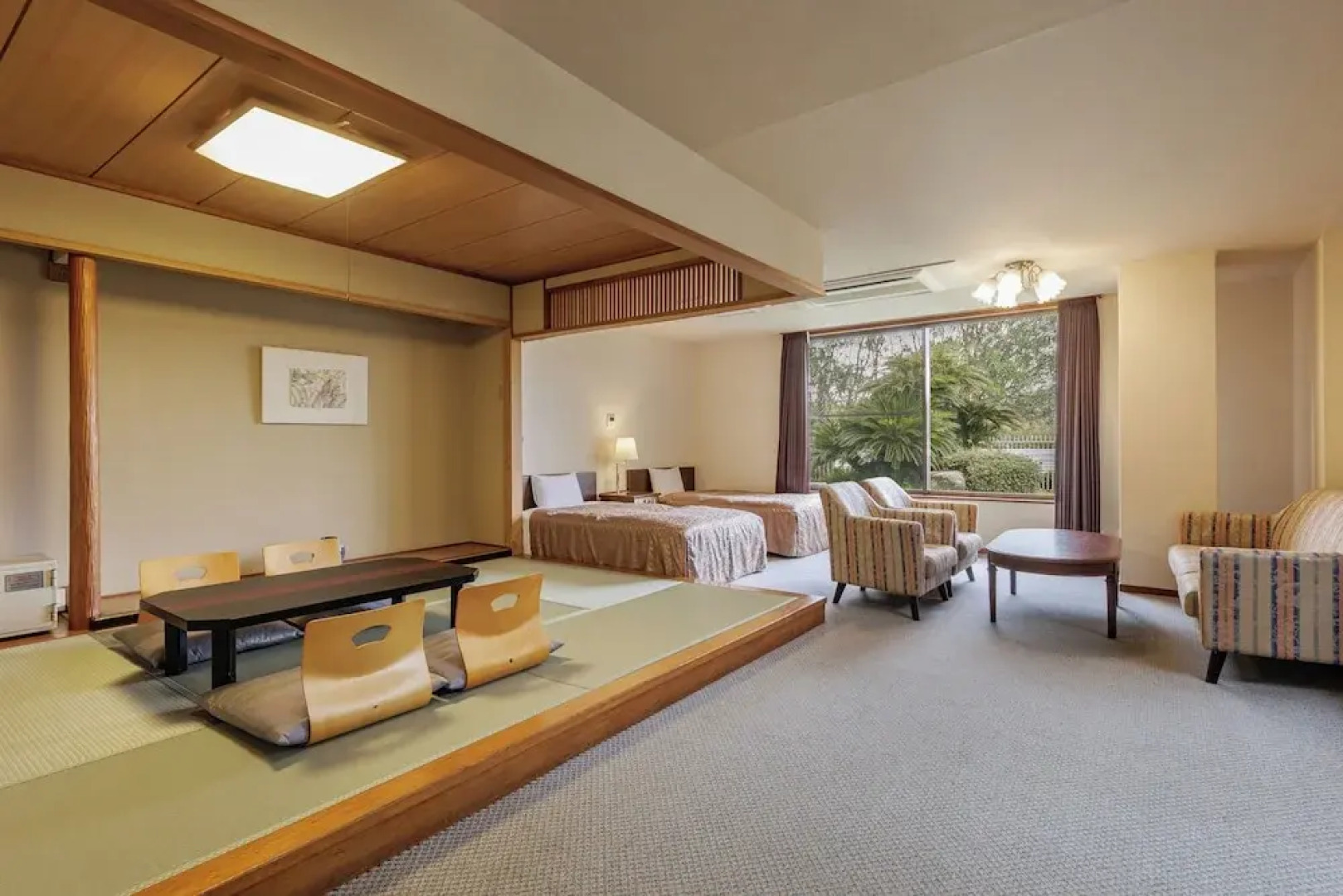 Spa Resort Hawaiians Hotel Hawaiians