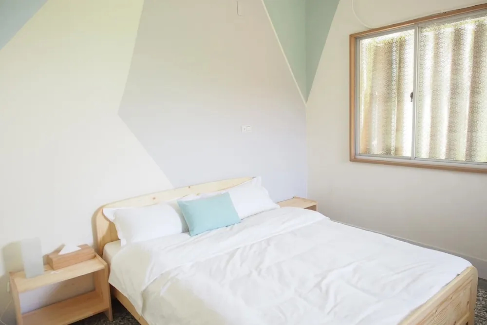 Jinlun 477 Guest House