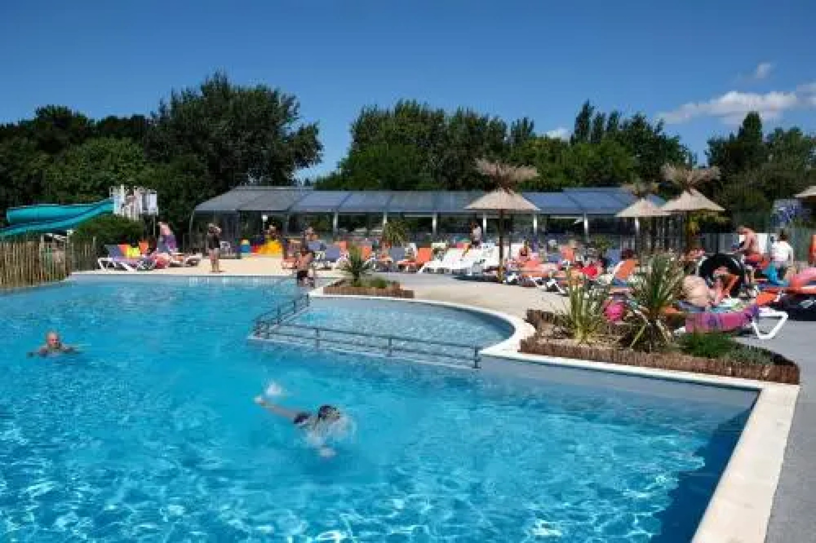 Camping de l'Eve****