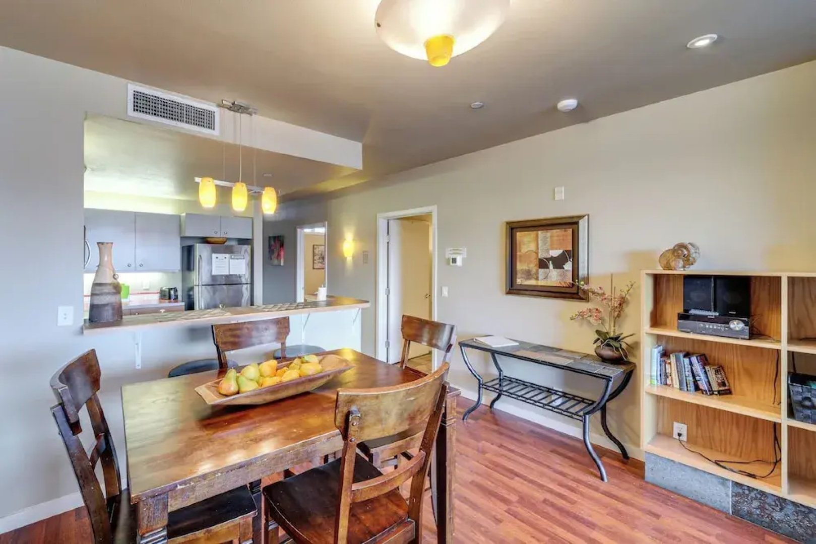 Resort Getaway on Lake Chelan: Pool + Beach Access