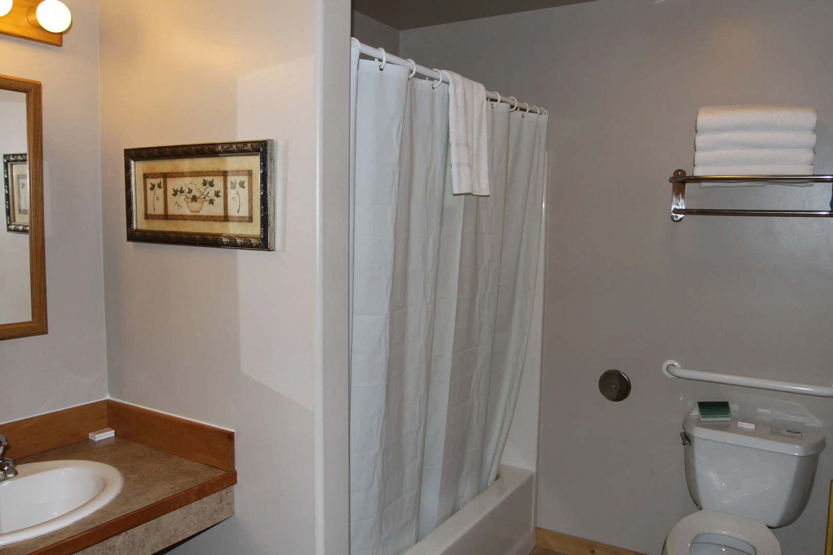 Lakeside Resort and Motel