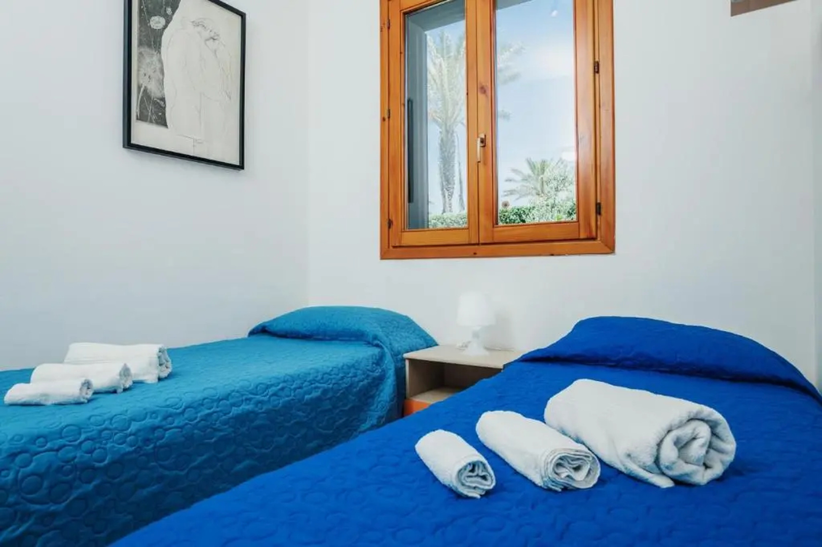 "The Pearl of Sicily" with new salt pool 50m from the beach