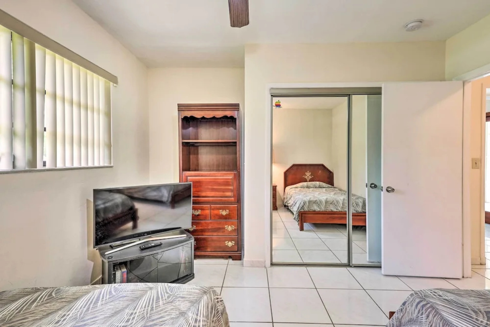 Home w/ Pool in Upscale Pinecrest Village