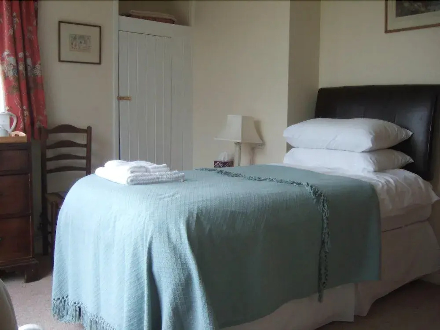 Howden House Bed and Breakfast