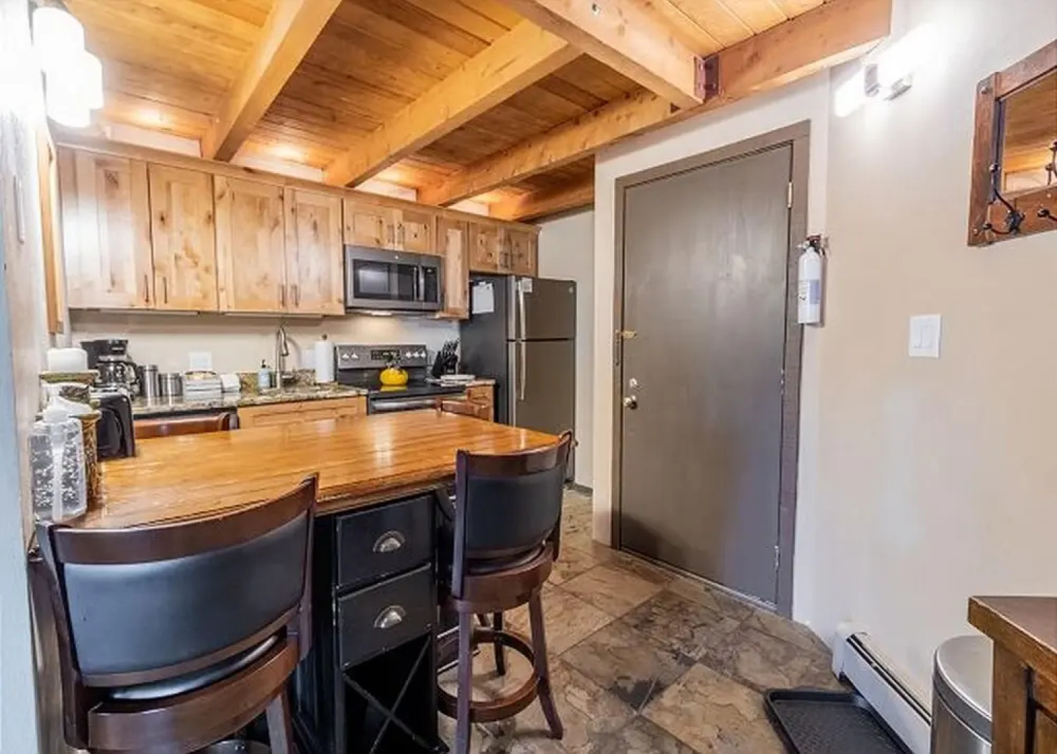 Treehouse #305, Building D by Summit County Mountain Retreats