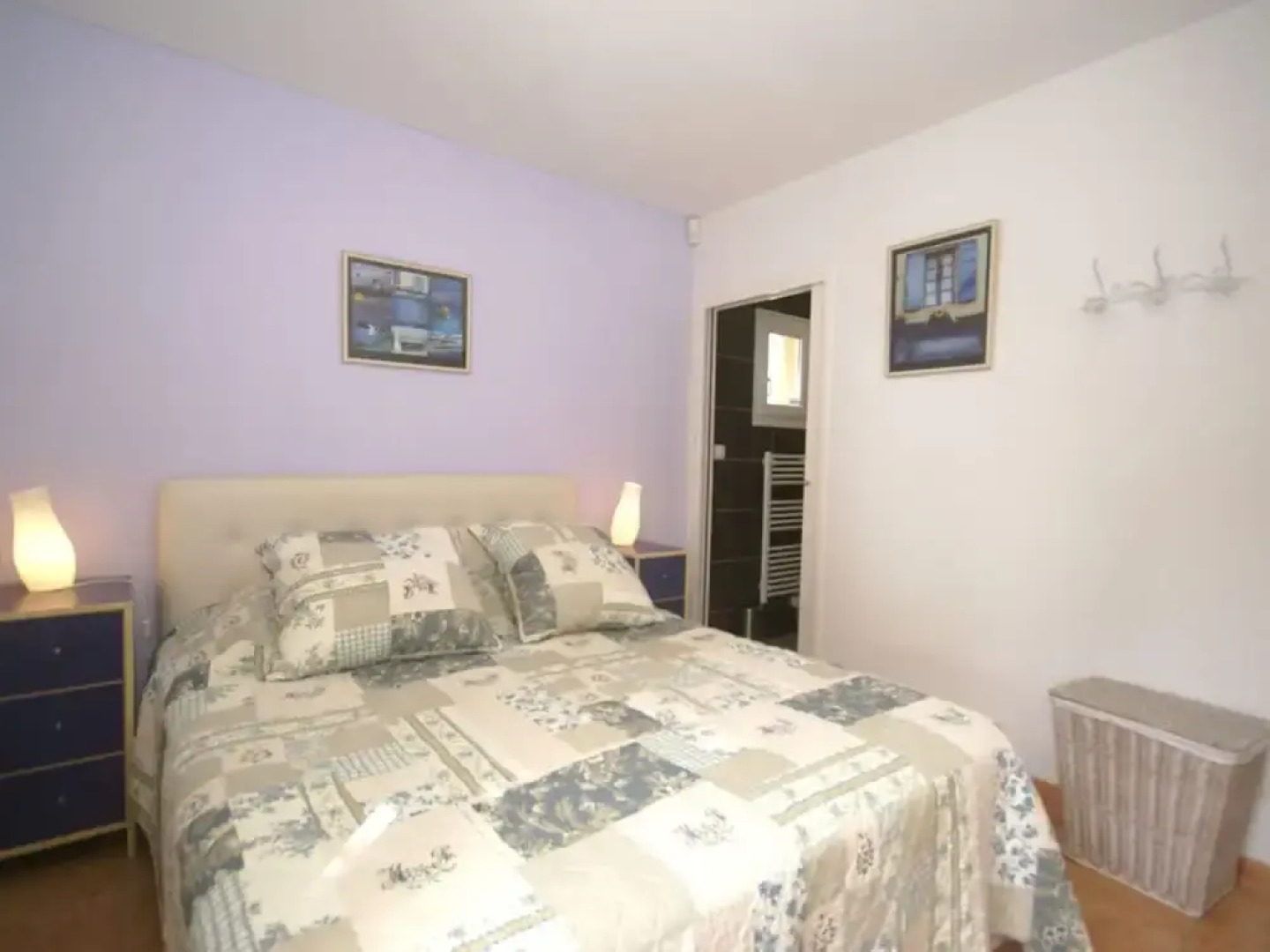 Stylish Villa With Heated Swimming Pool Close to the Lovely L'isle-sur-la-sorgue