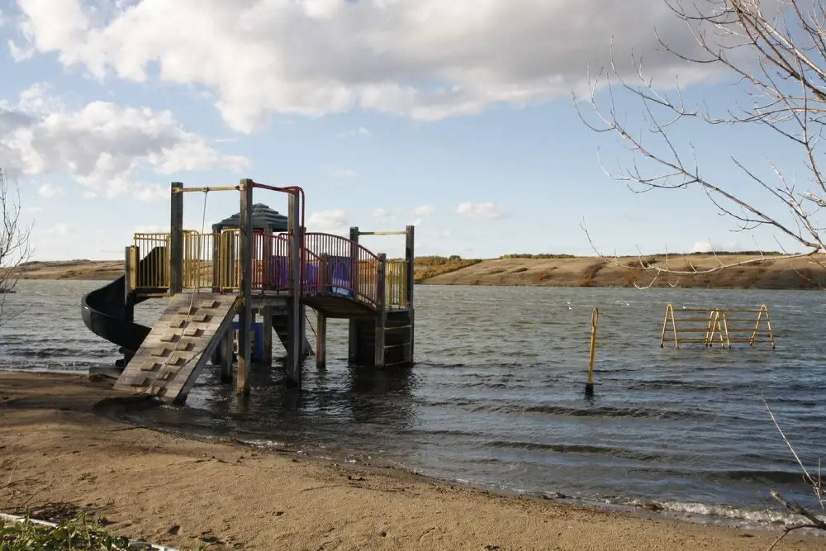 Lakefront Cottage in Manitou Beach