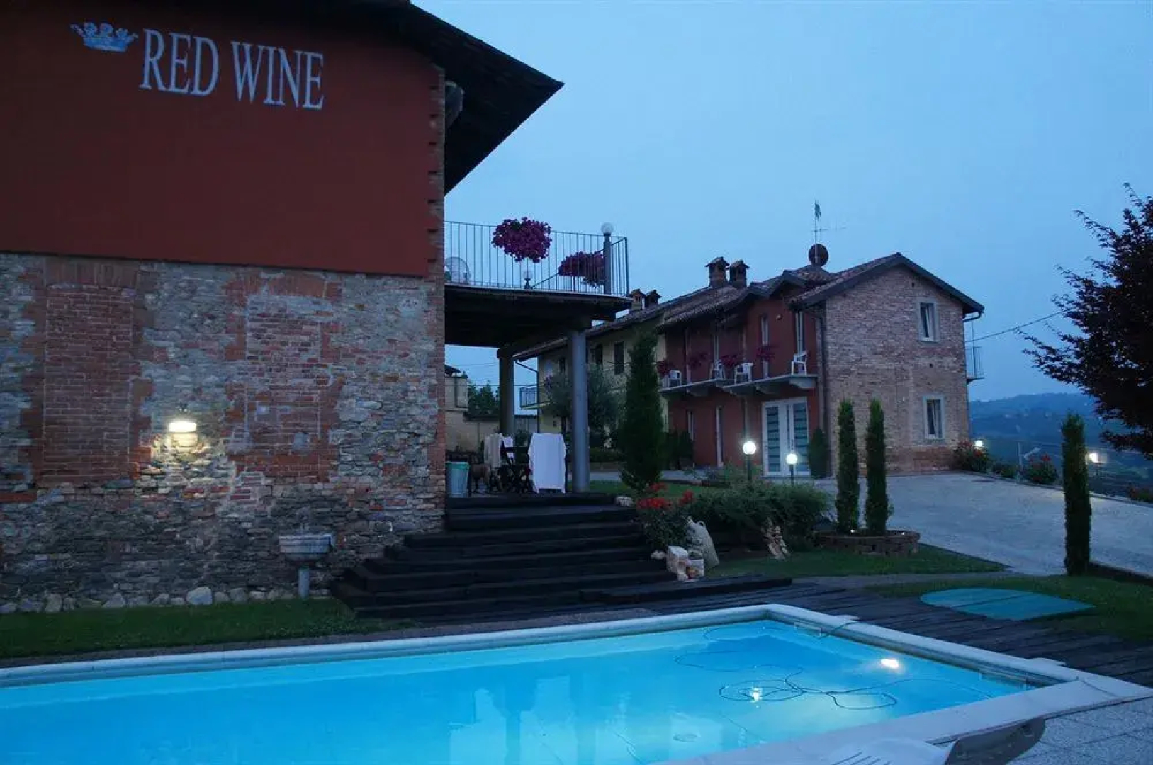 Red Wine - Guest House