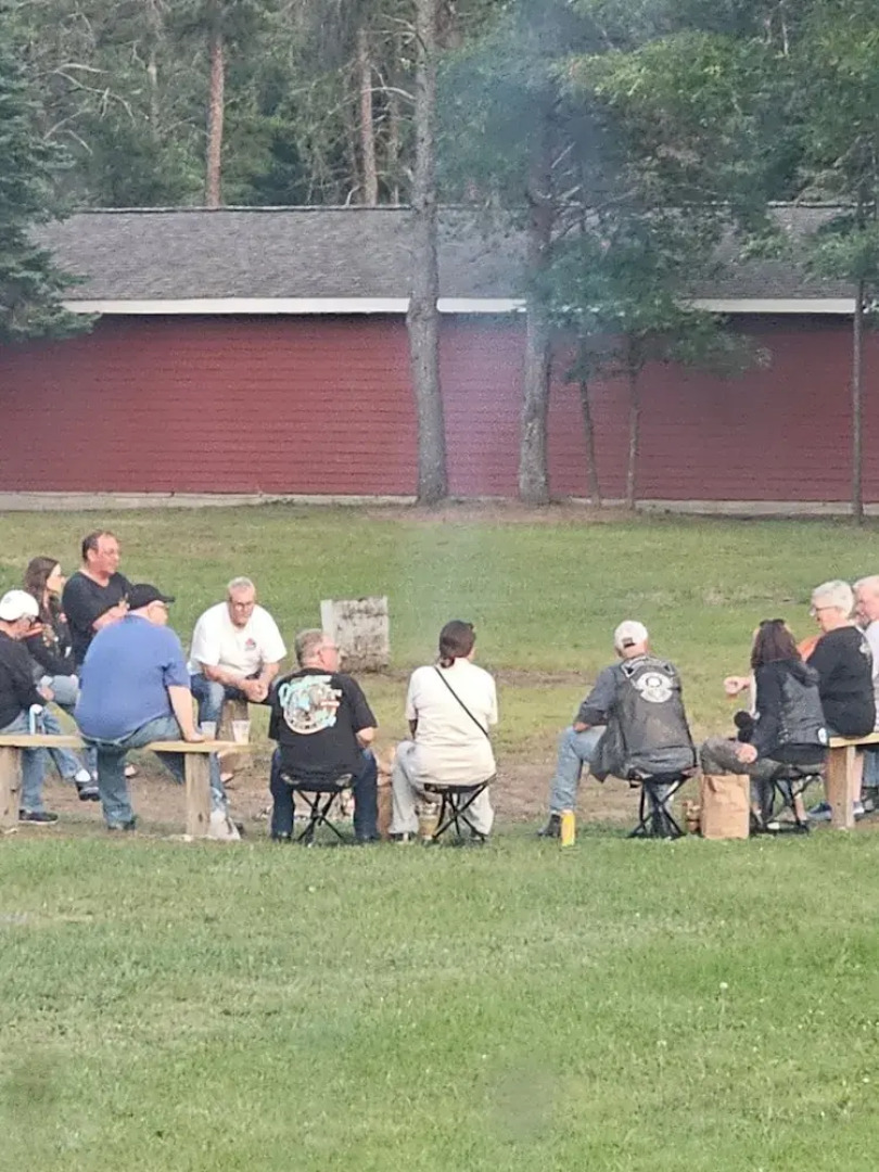 River Country Motor Lodge