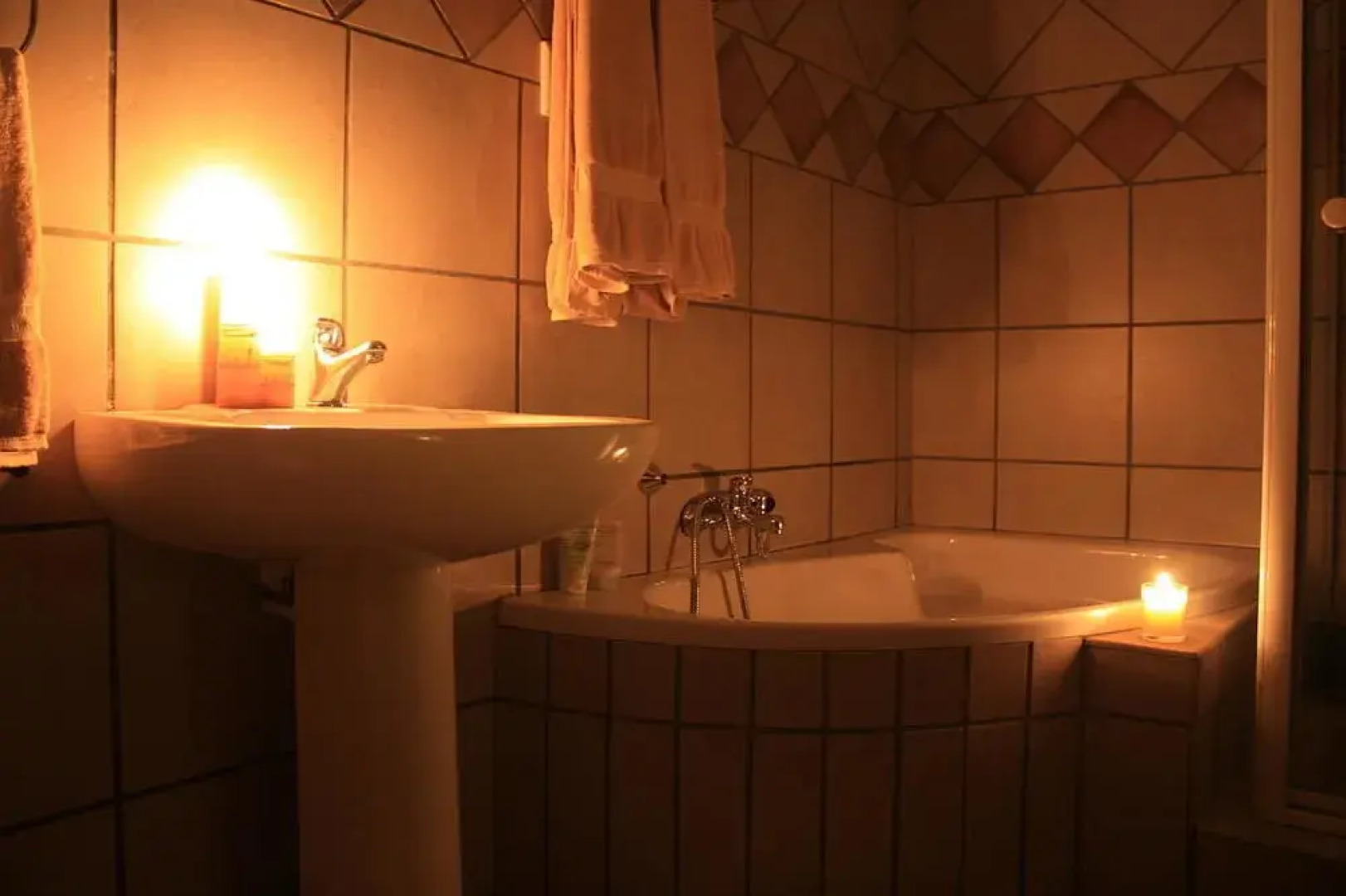 Ambonnay Terrace Guest House