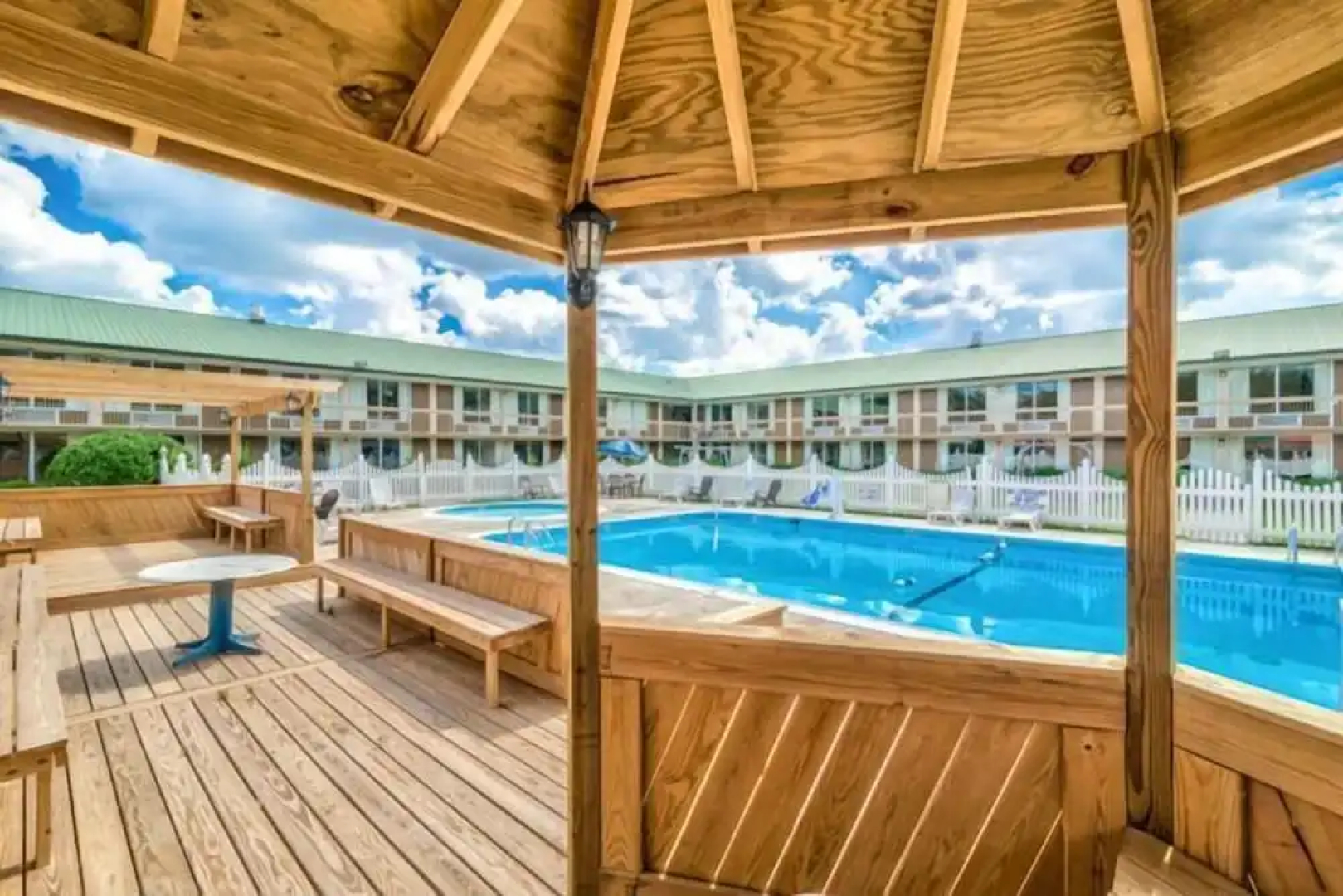Guest Inn