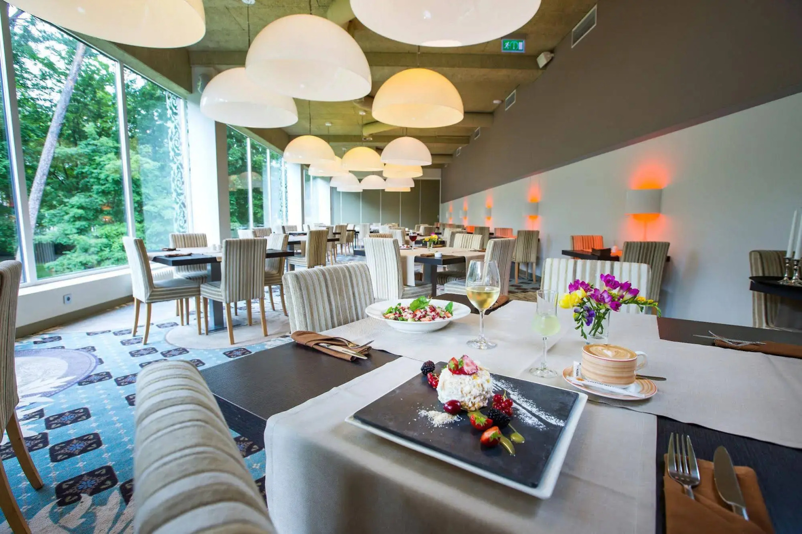 Hotel Lielupe by SemaraH