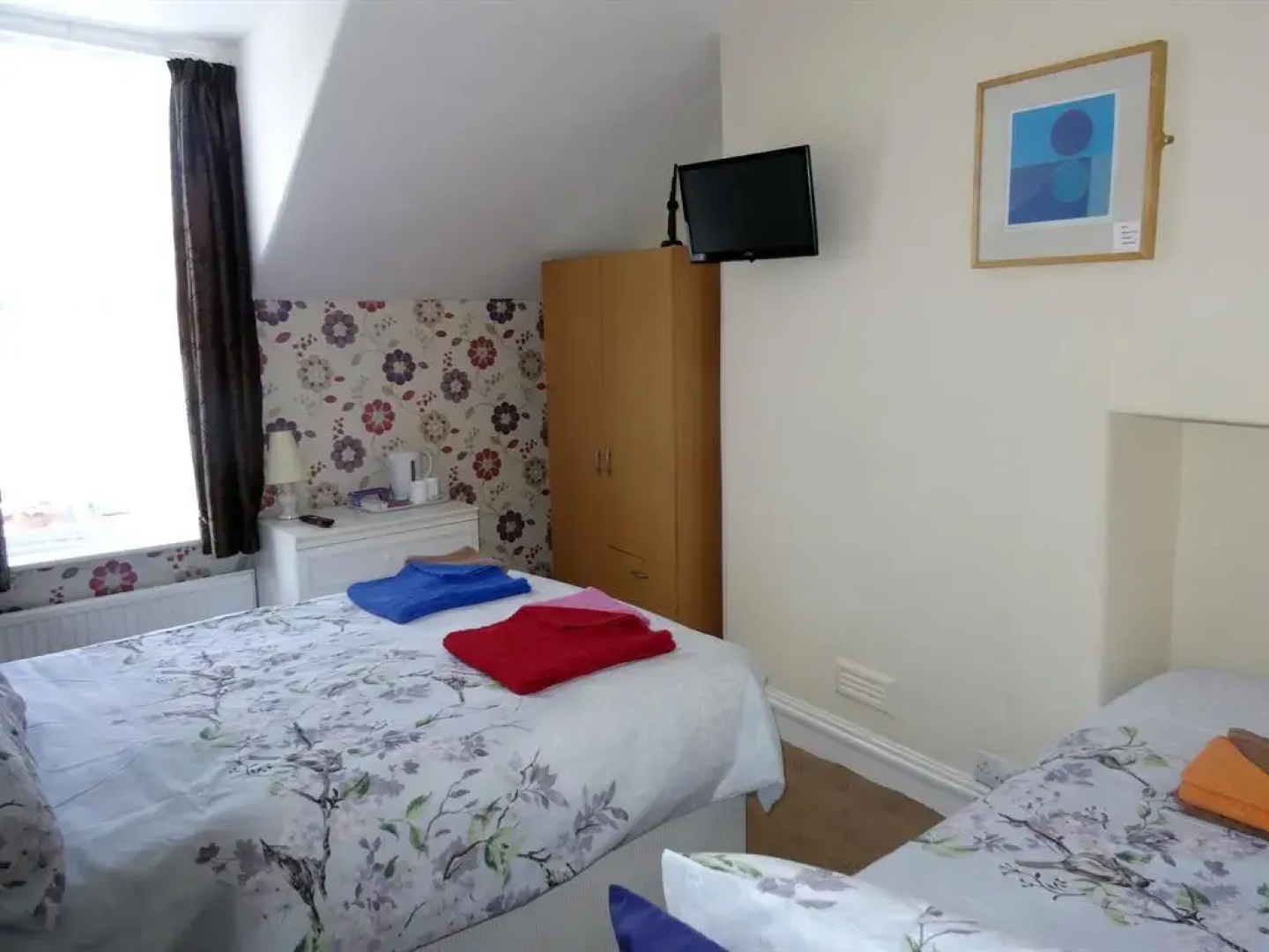 Sea Dogs Guest House