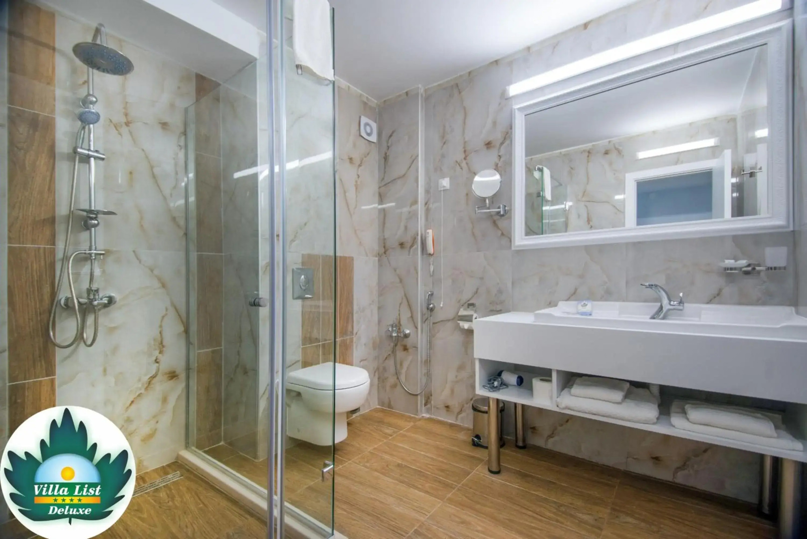 Villa List Hotel