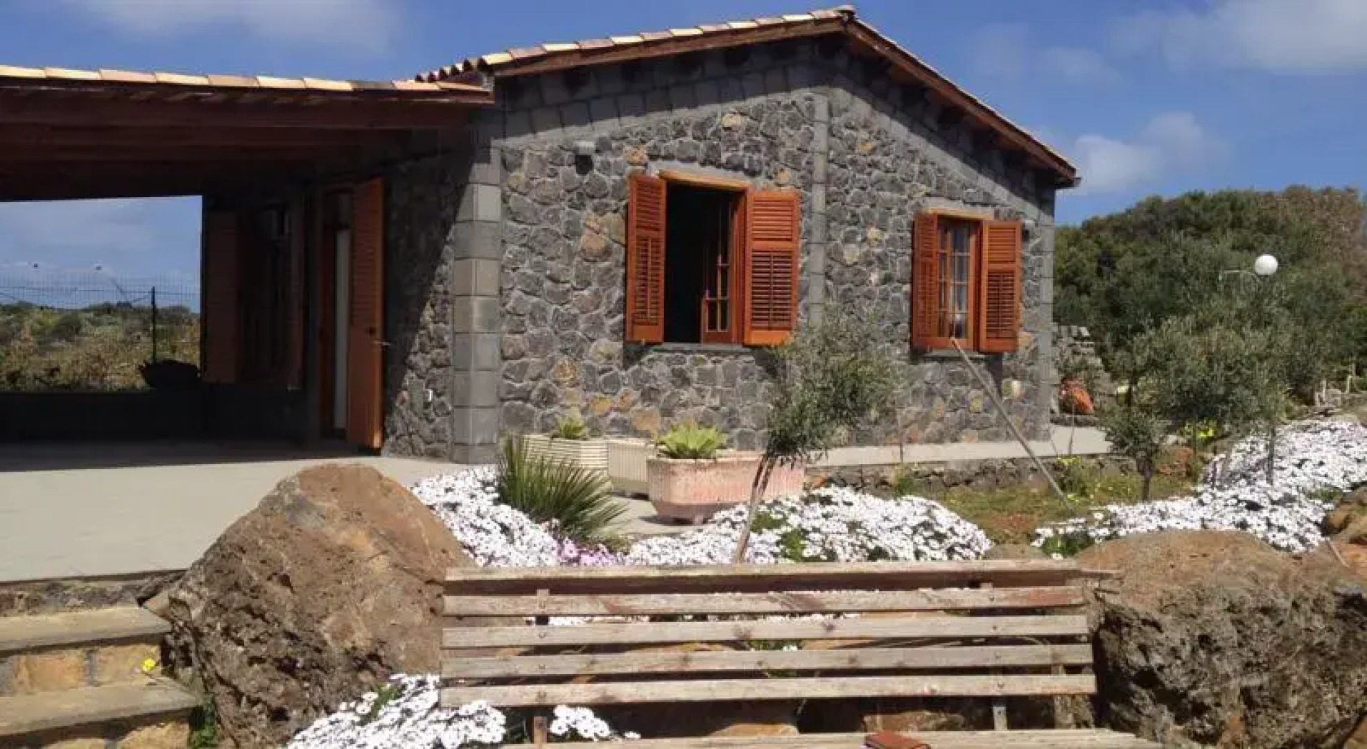 Ustica Guest House