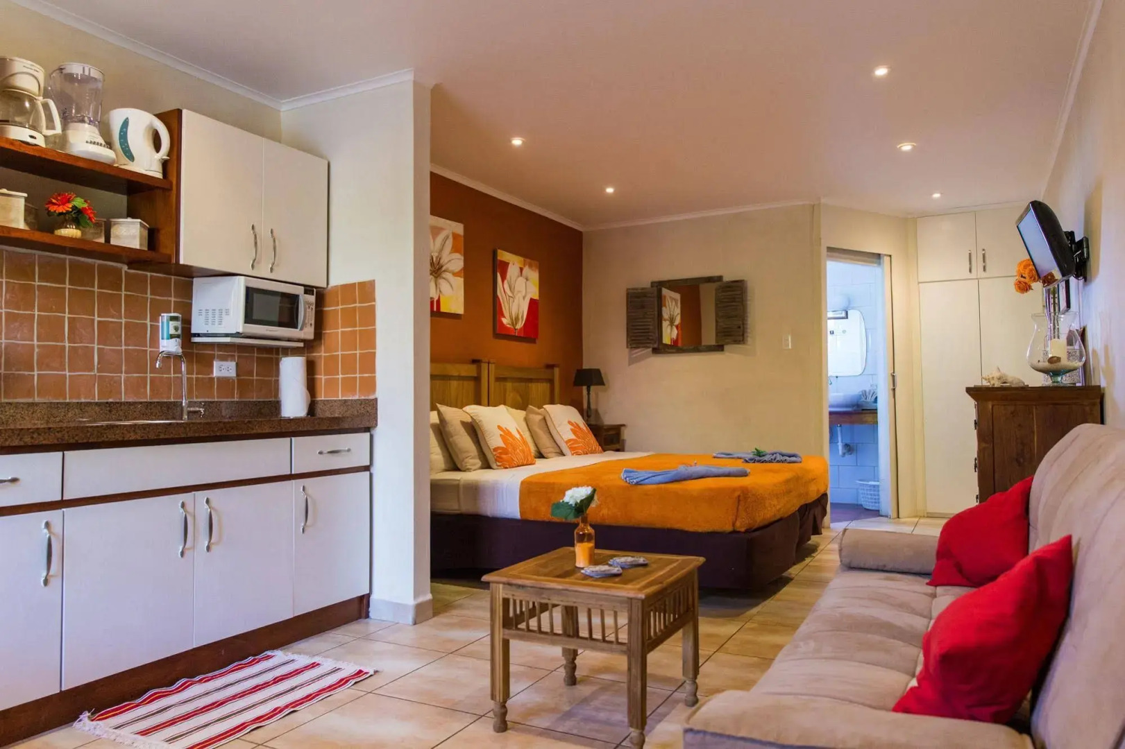 Cariñas Studio Apartments