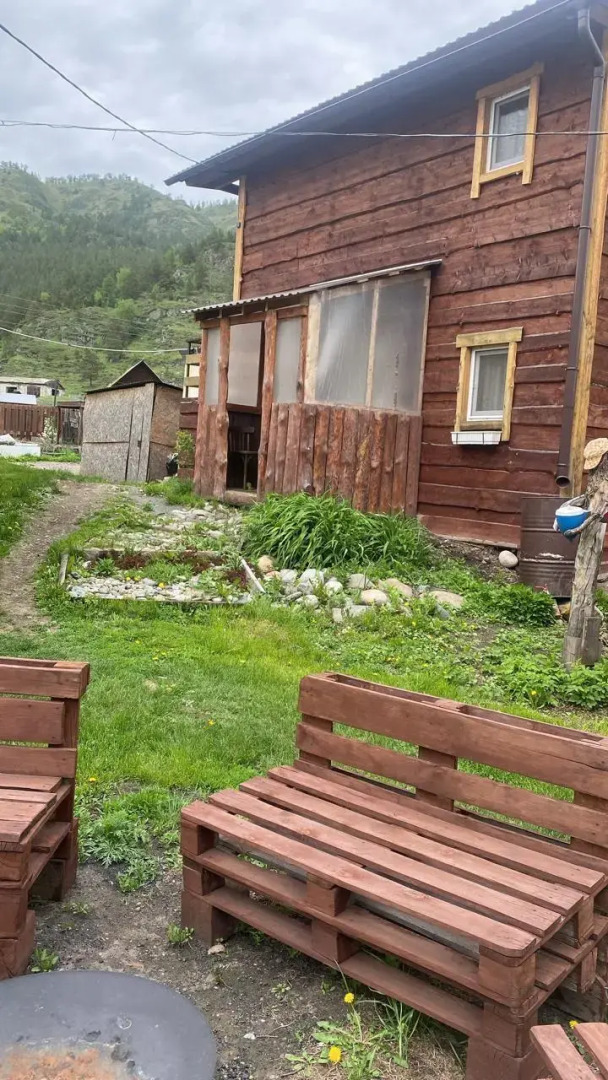 Чижик на улице Дворникова 12А