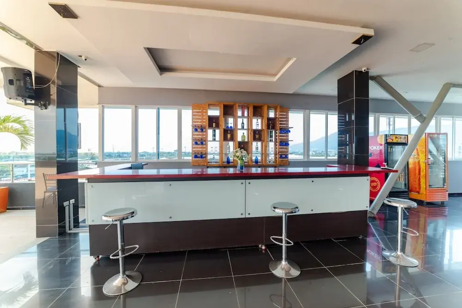 Hotel American Visa Cali