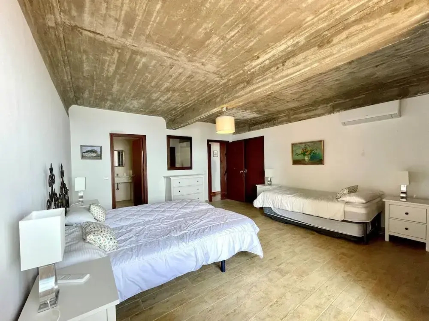 Villa in Salobrena With Sea Views