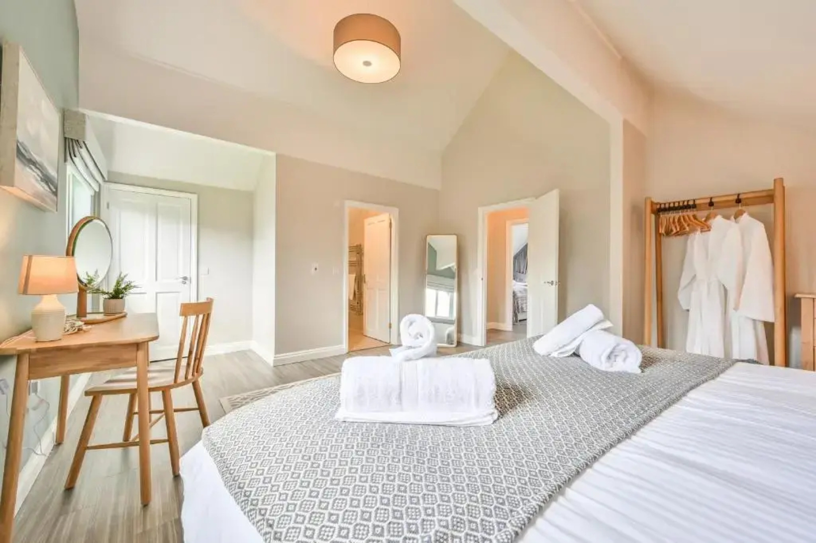 RockPools Outstanding 5star House with Hot Tub on Retallack Resort