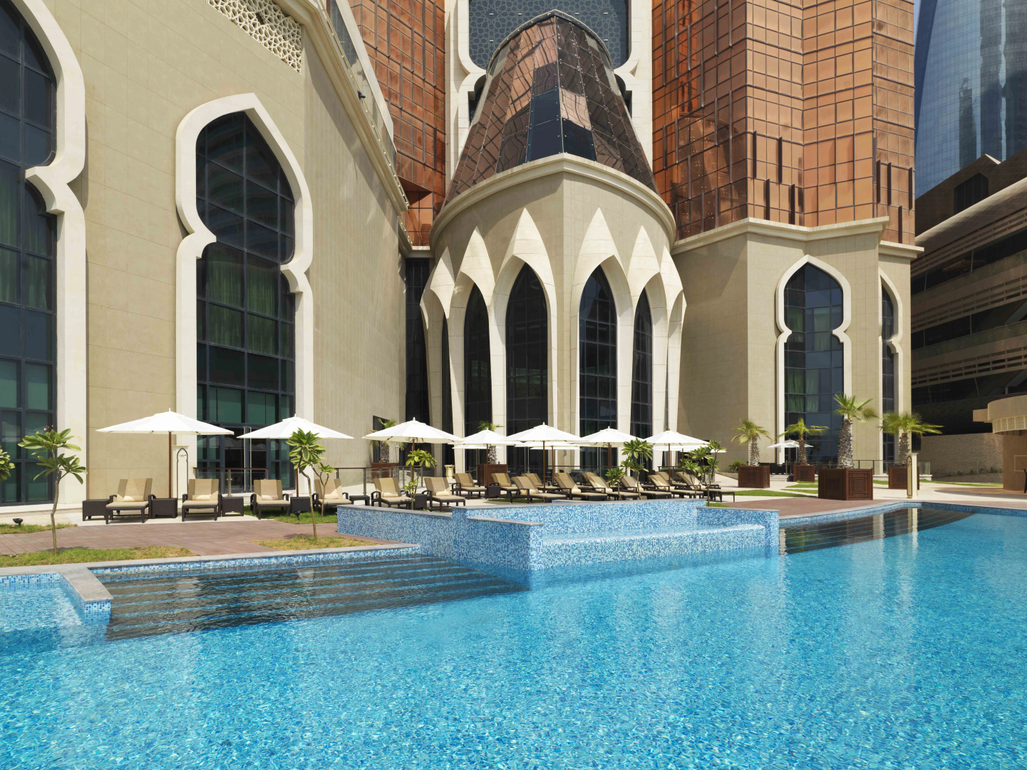 Bab Al Qasr Hotel