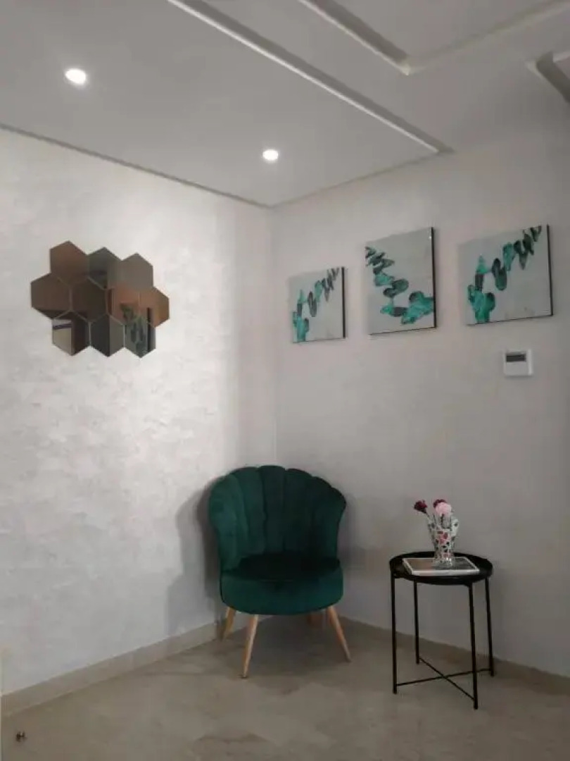 Cosy apartment with a pool near the beach