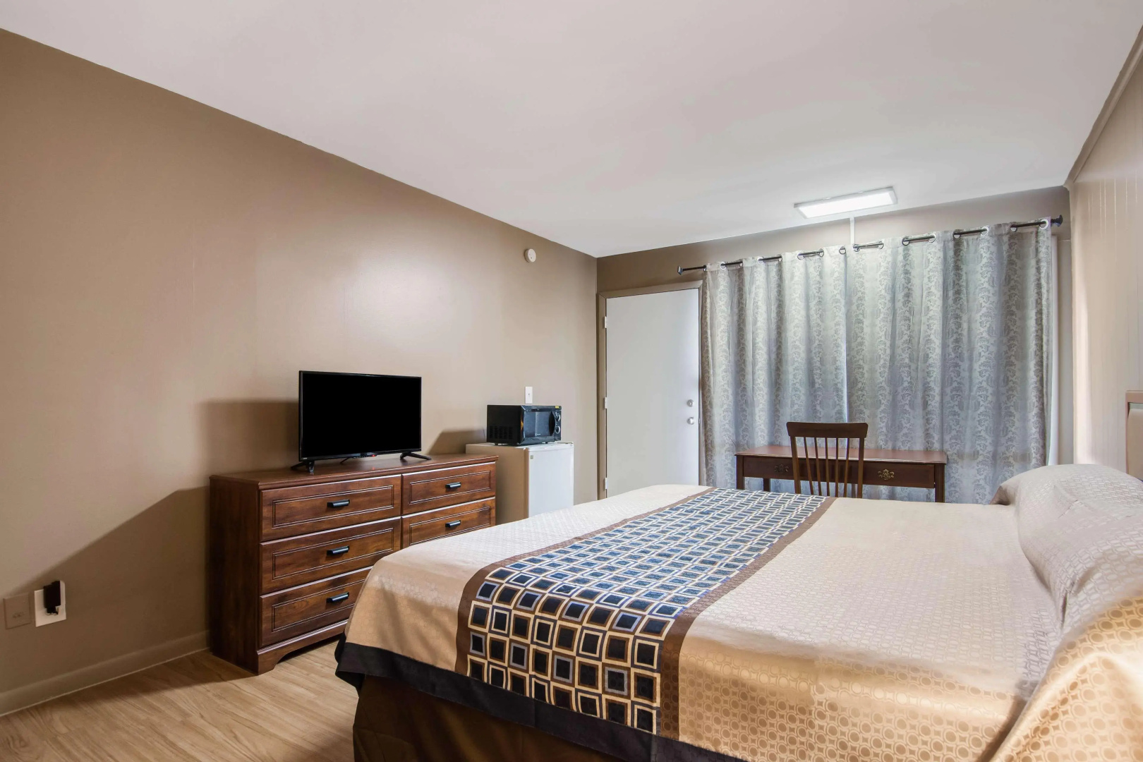 Knights Inn Amsterdam