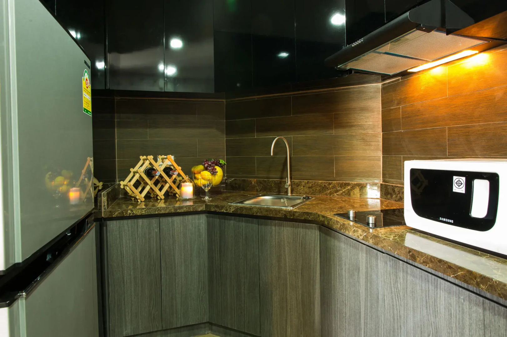 The Loft Seaside Sriracha