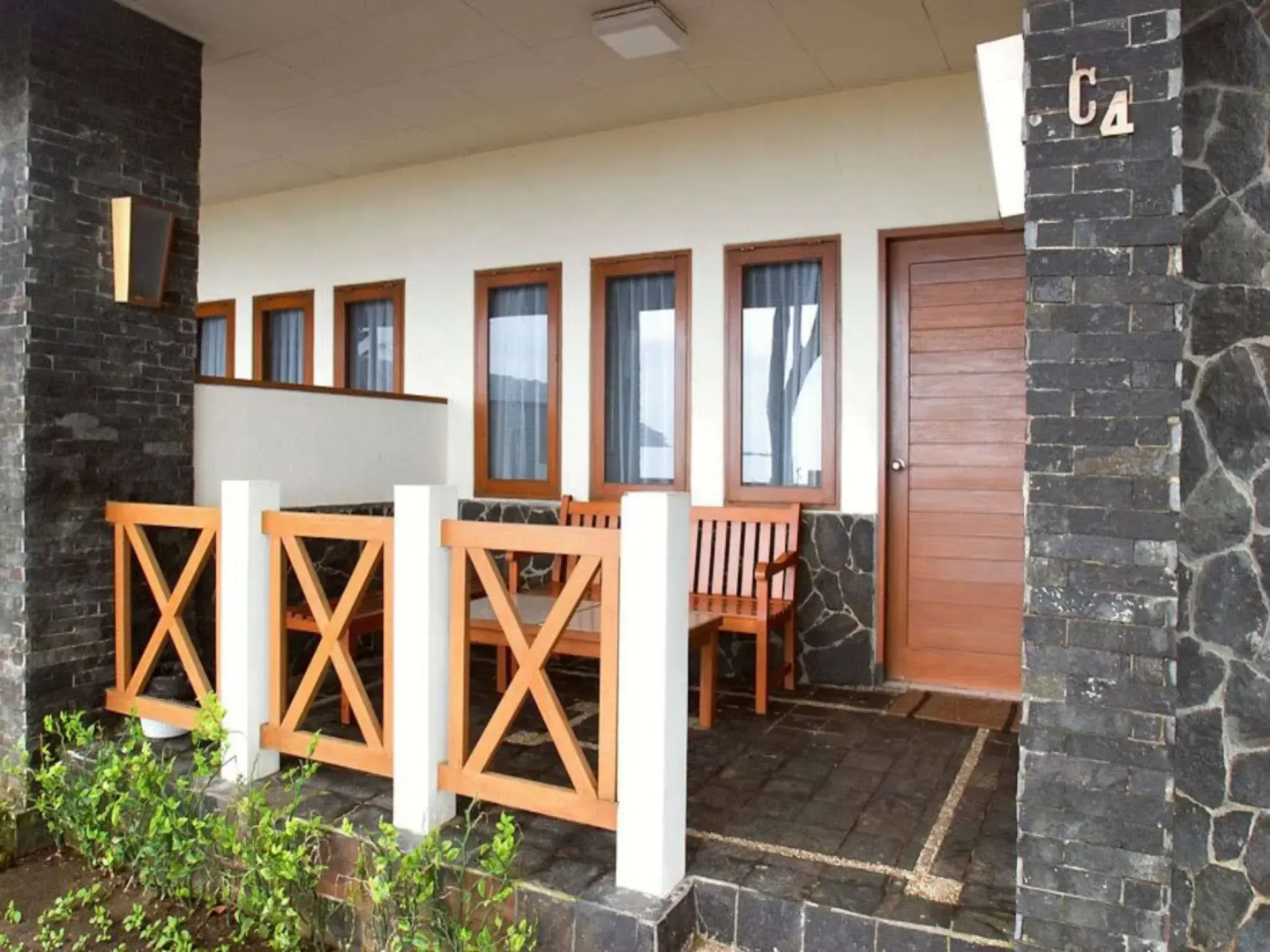 Pantai Indah Resort Hotel Timur