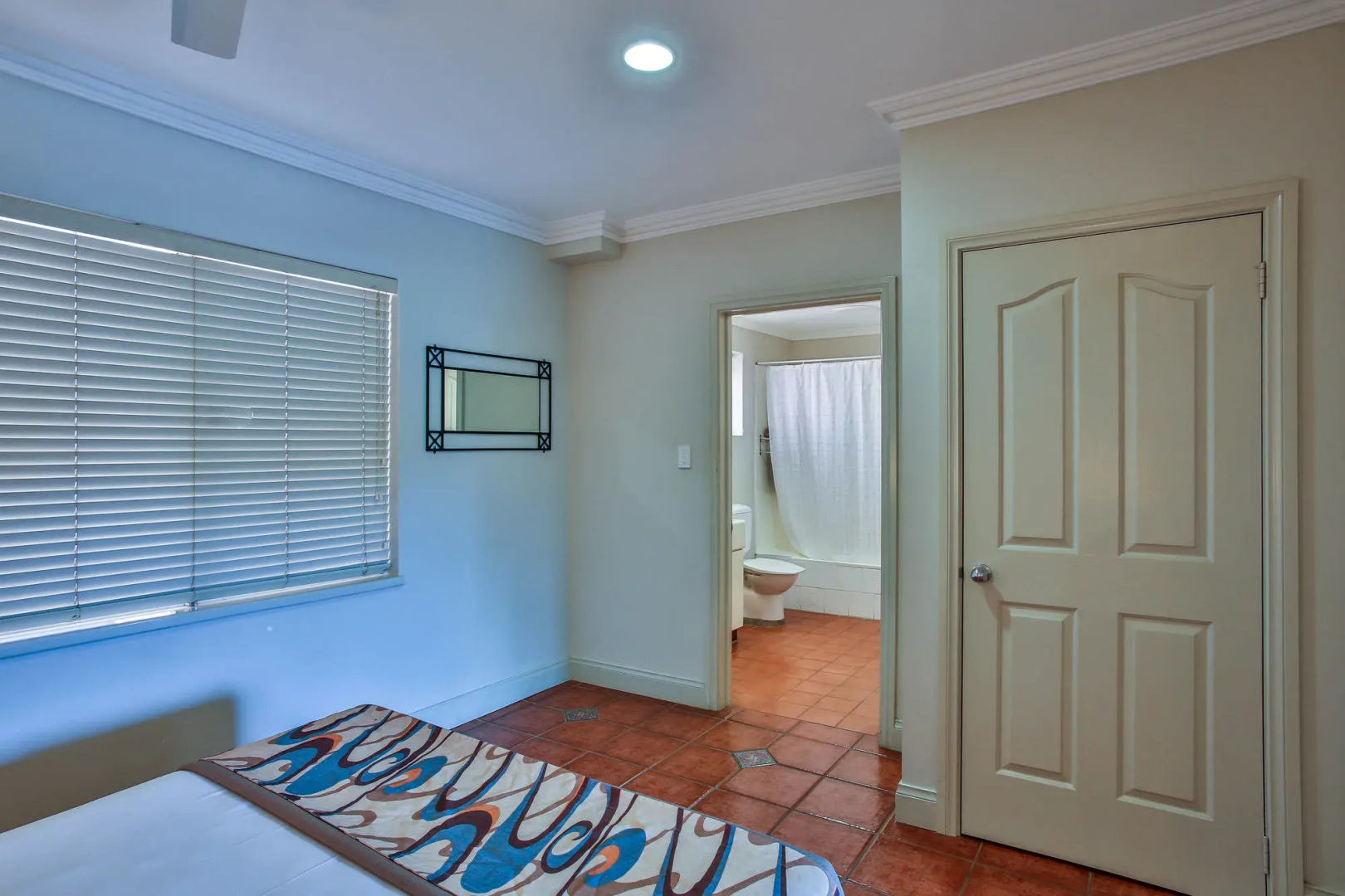 Moonlight Bay Suites