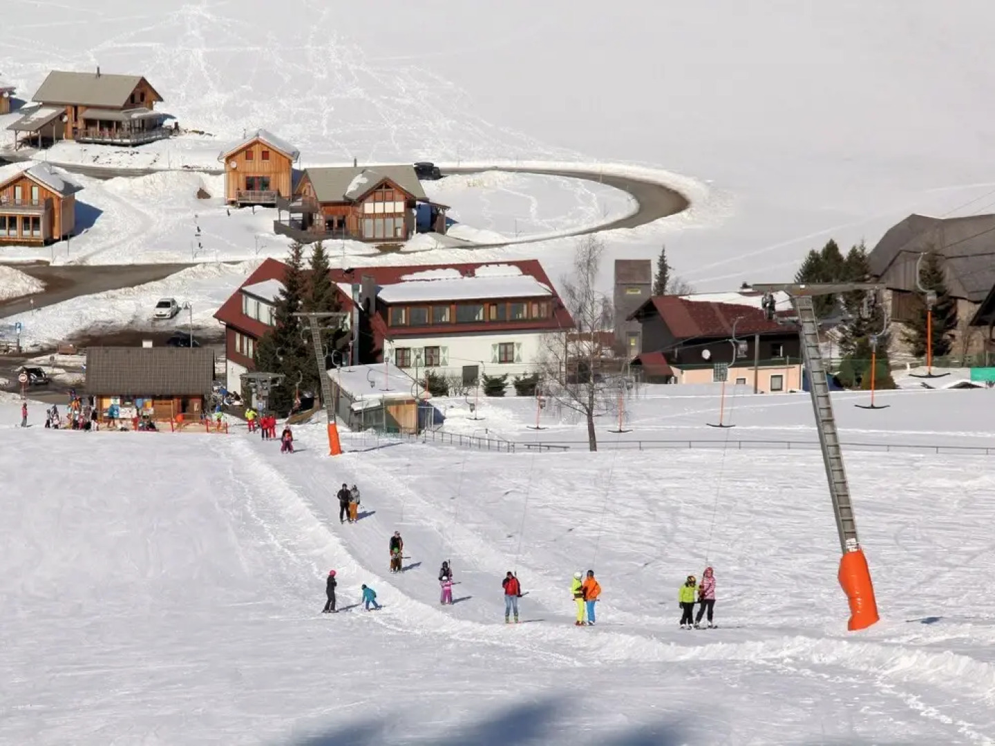 Luxurious Chalet in Hohentauern With Jacuzzi Near Lake