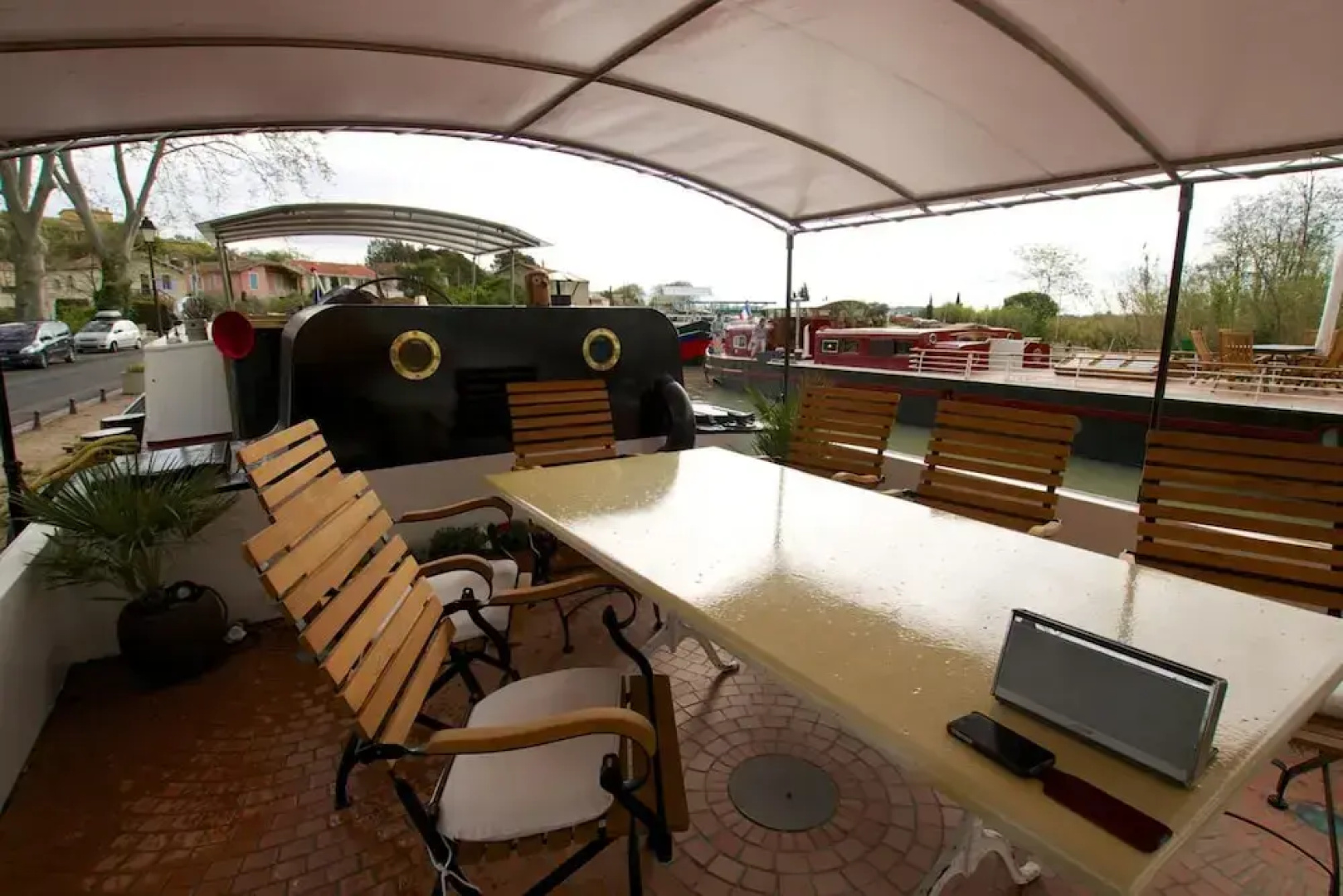 Barge Tango