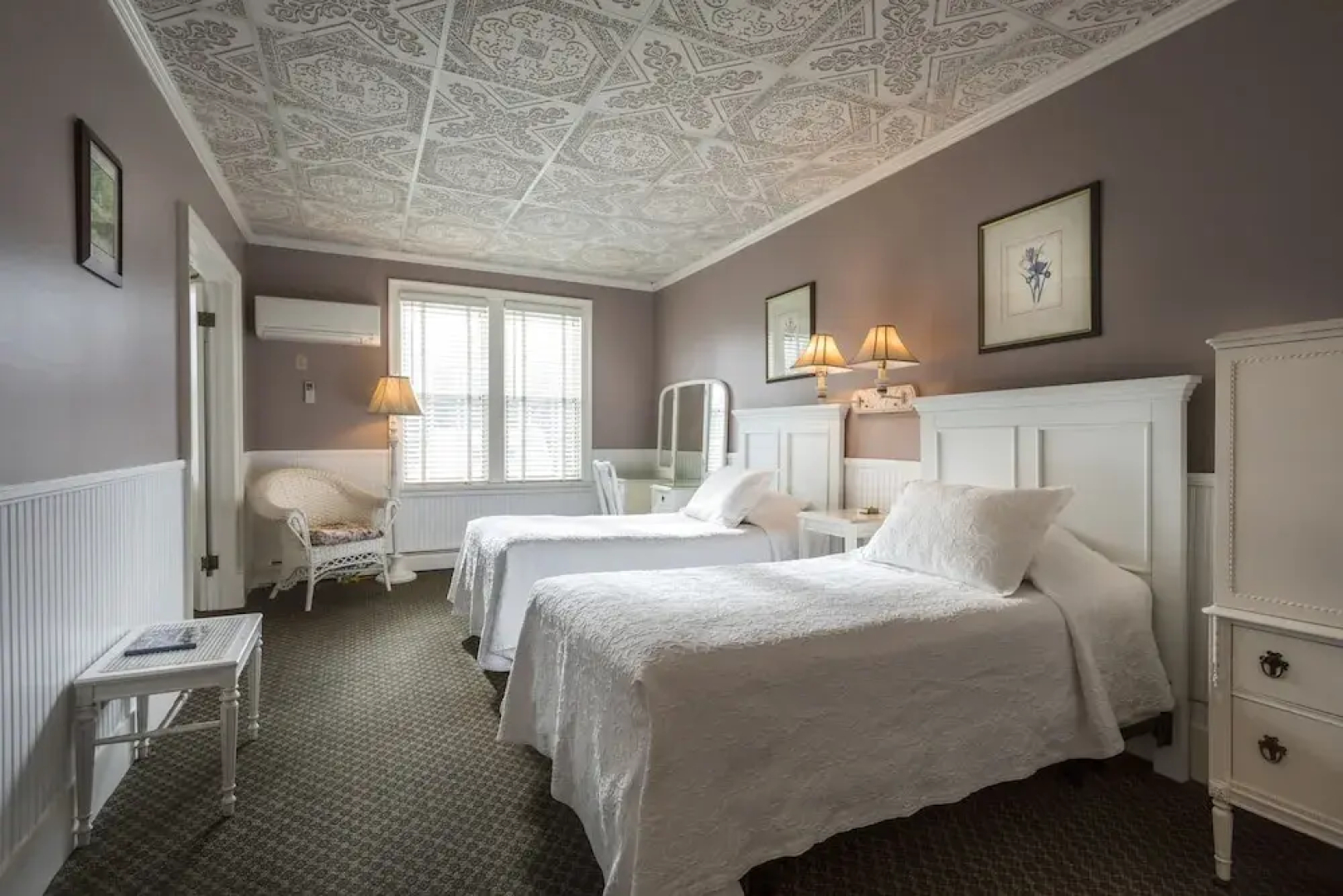 Stafford's Bay View Inn