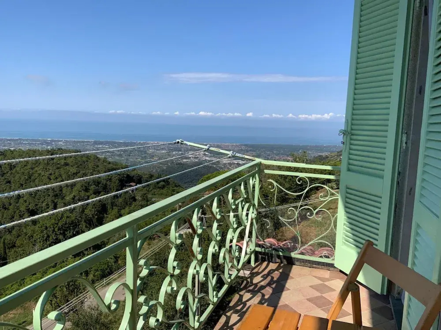 Apartment - Sleeps 2, Balcony & Parking