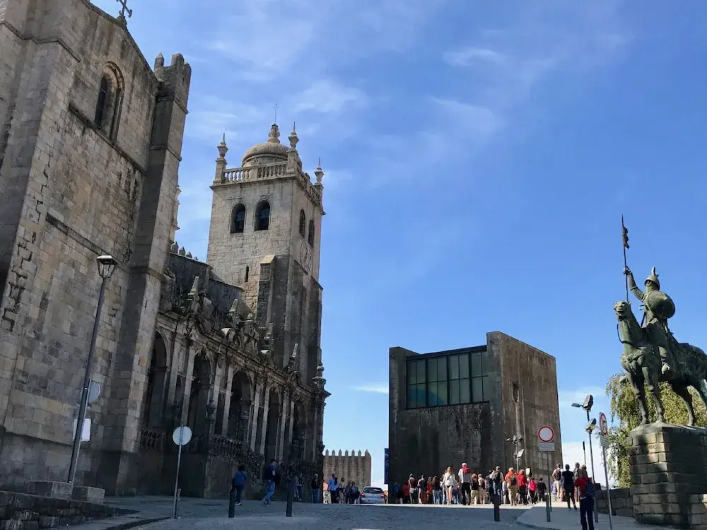 Urban Garden Porto Central Hostel