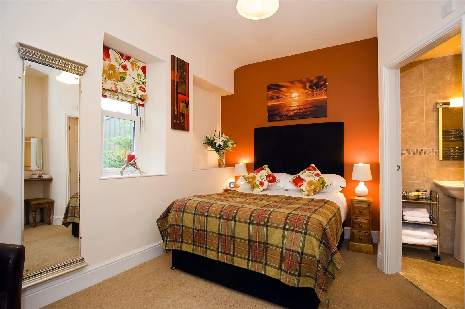 Wheatlands Lodge - Bed & Breakfast
