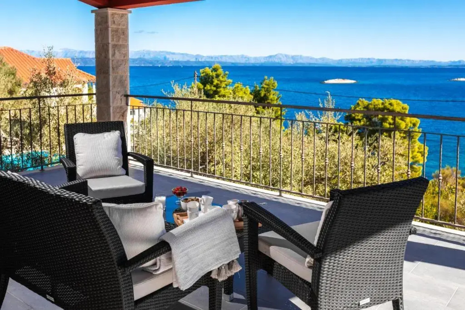 Luxury Villa Stairway to Heaven with Pool