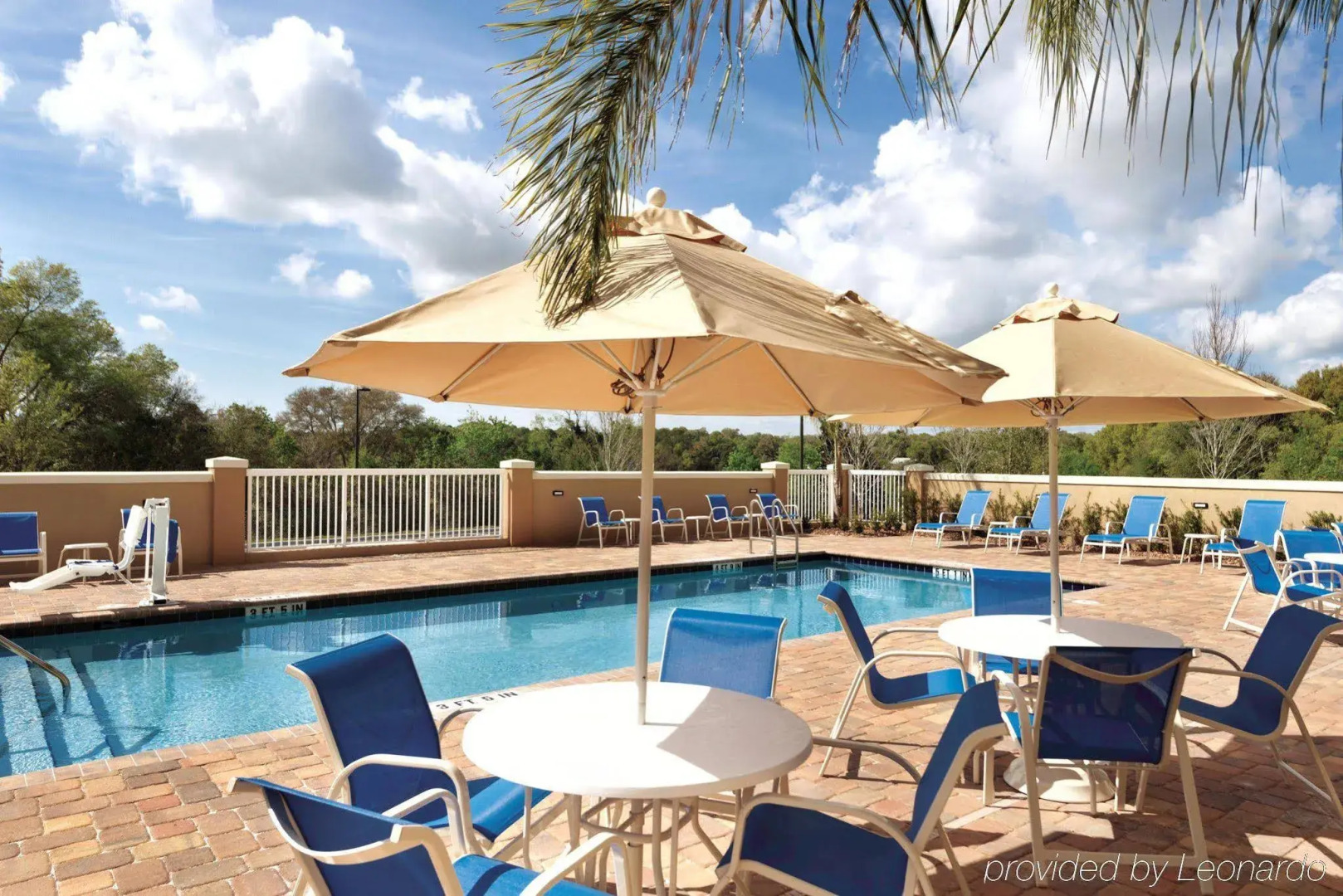 Hampton Inn & Suites Deland