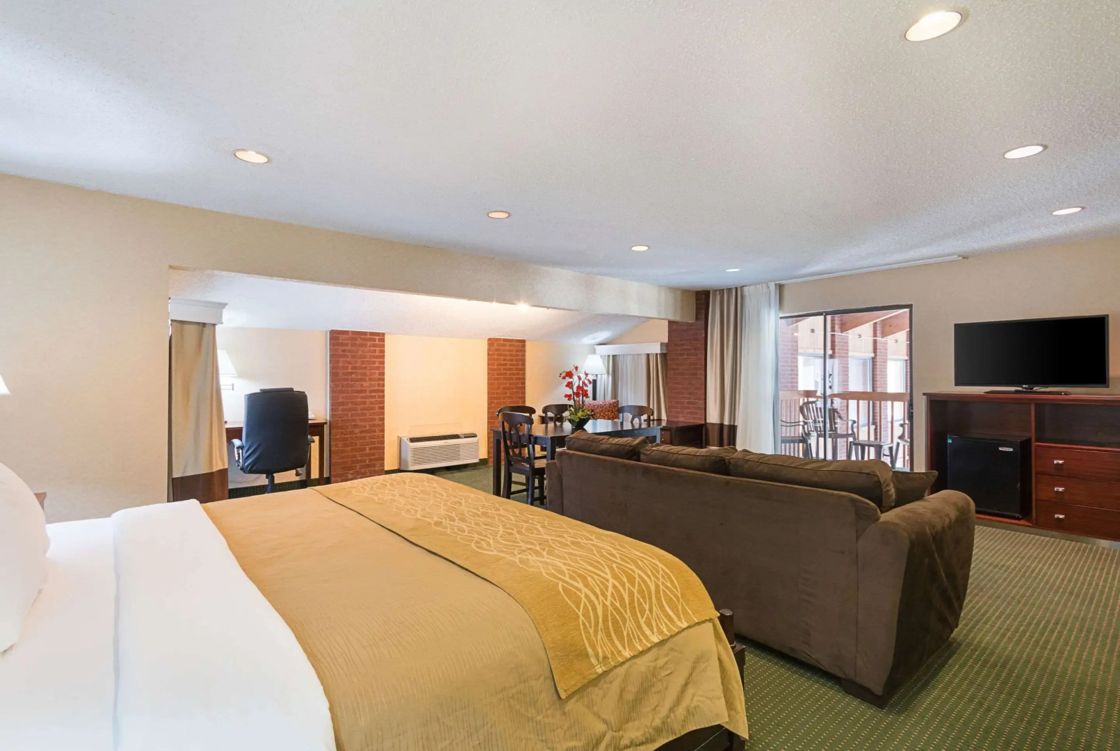 Quality Inn Parkersburg North - Vienna