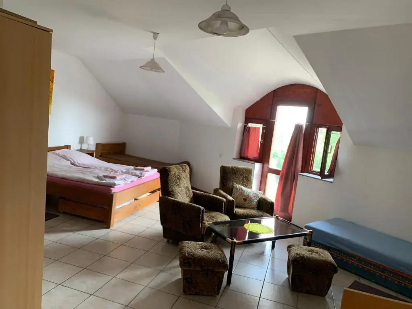 Buzál-Mórocza Pincészet és Szálláshely