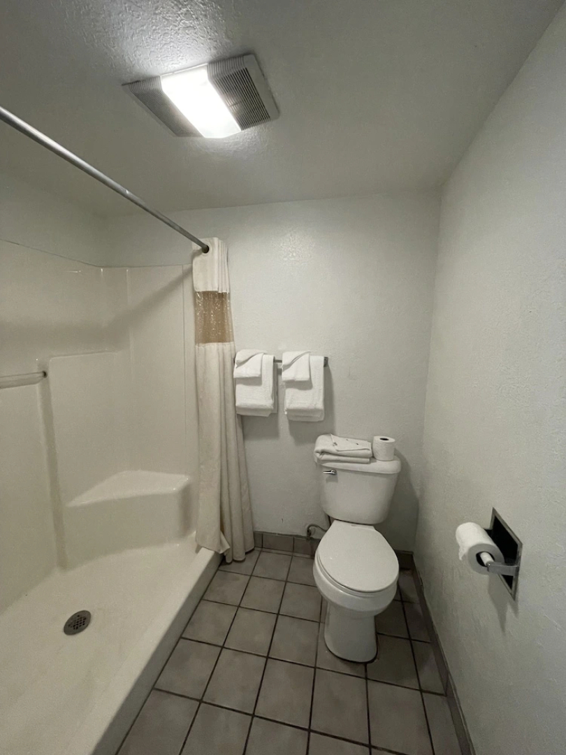 Travelodge By Wyndham Farmington Hwy 64