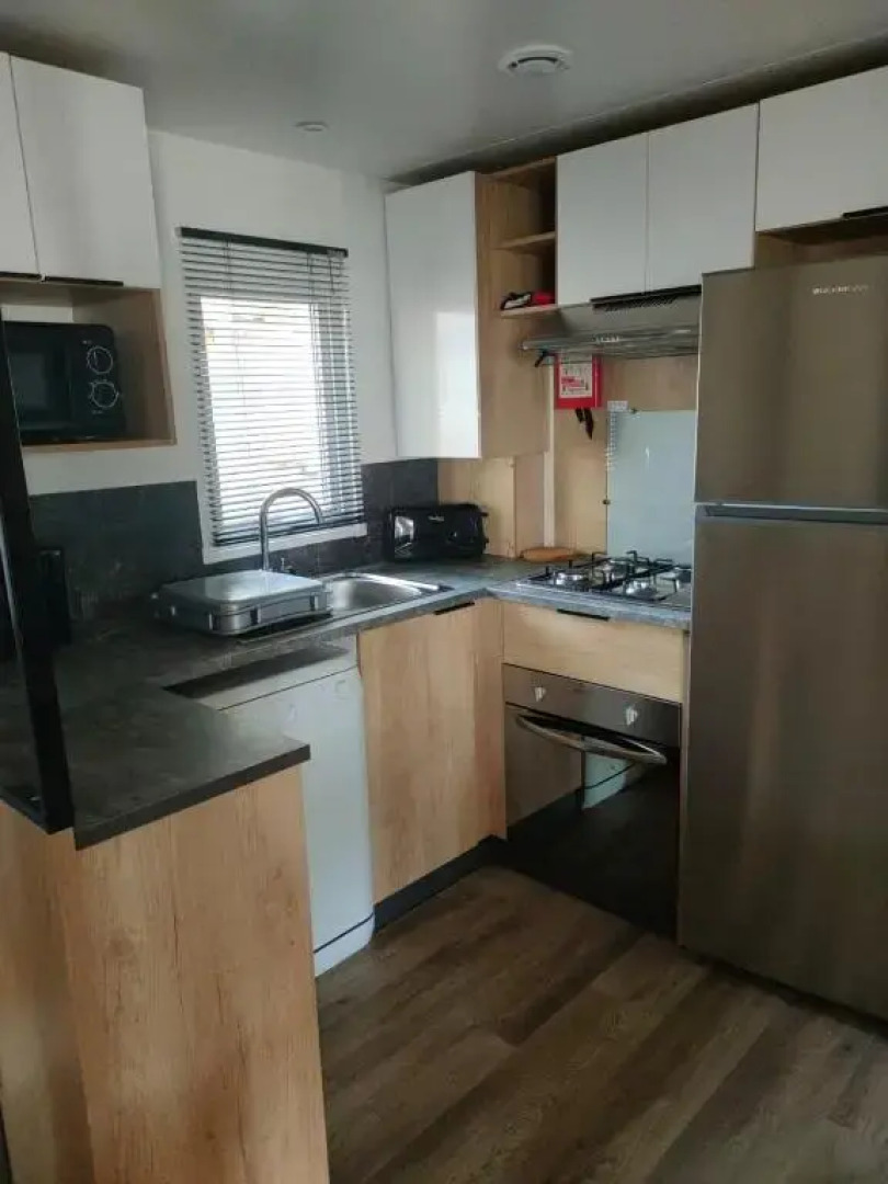 Mobil home 6 personnes 100m de la plage